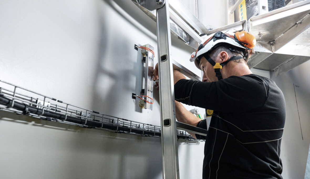 Wind Turbine sensor installation