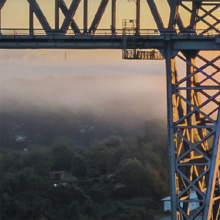 AdobeStock_533040519_verlängert_lichtpunkt_bearb_web_Header AdobeStock_533040519_verlängert_lichtpunkt_bearb_web_Header